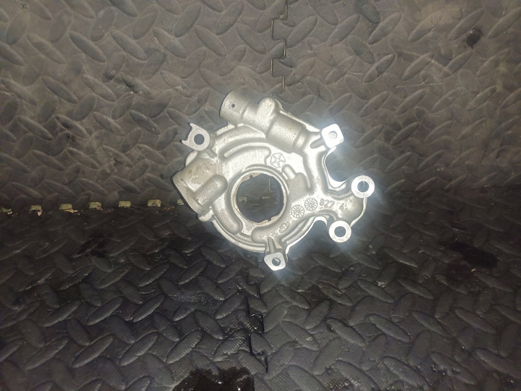 фото №1, Насос оливи jeep grand cherokee wj 4.7