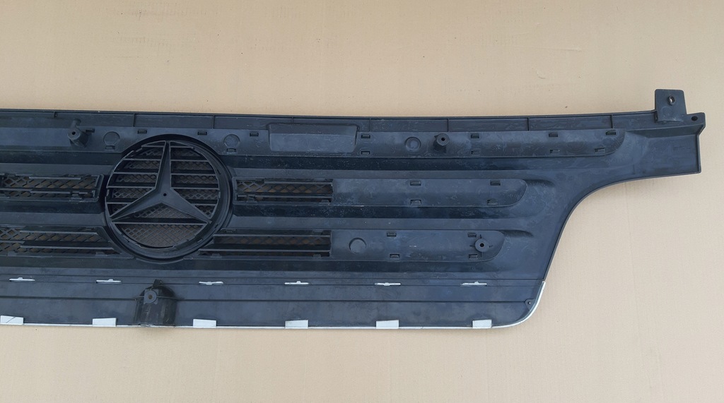 фото №7, Mercedes atego решётка радиатора решётка радиатора эмблема a9738800023