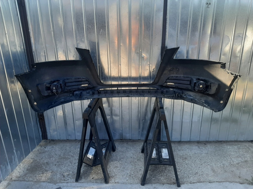 Бампер перед передний audi a3 8p lift 2008-2012 чёрный Оригинал