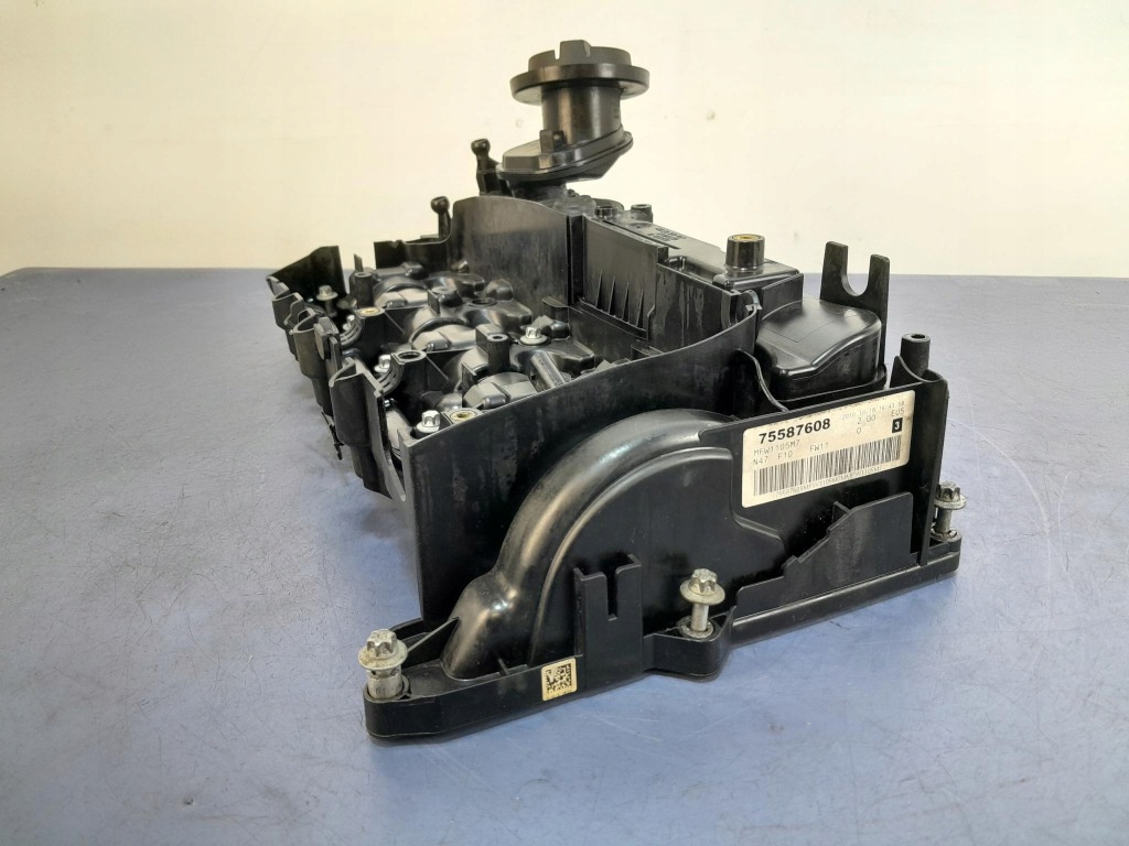 фото №7, Bmw 5 f10 f11 2.0 d крышка клапанов 7810584-05