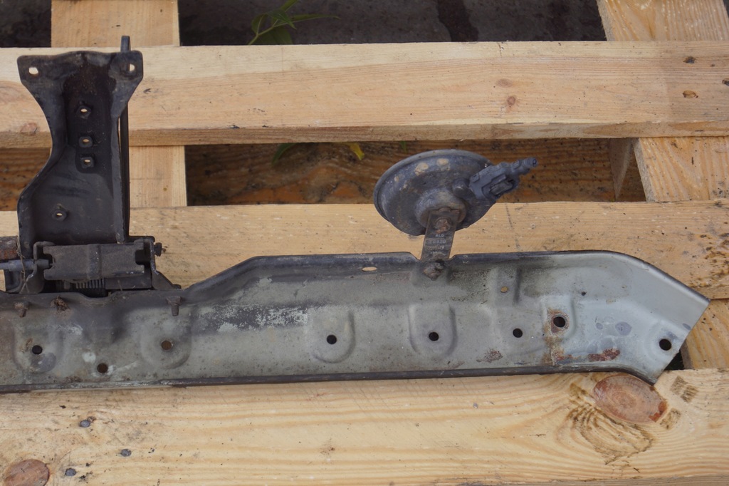 фото №7, Kia sorento i усилитель верхний