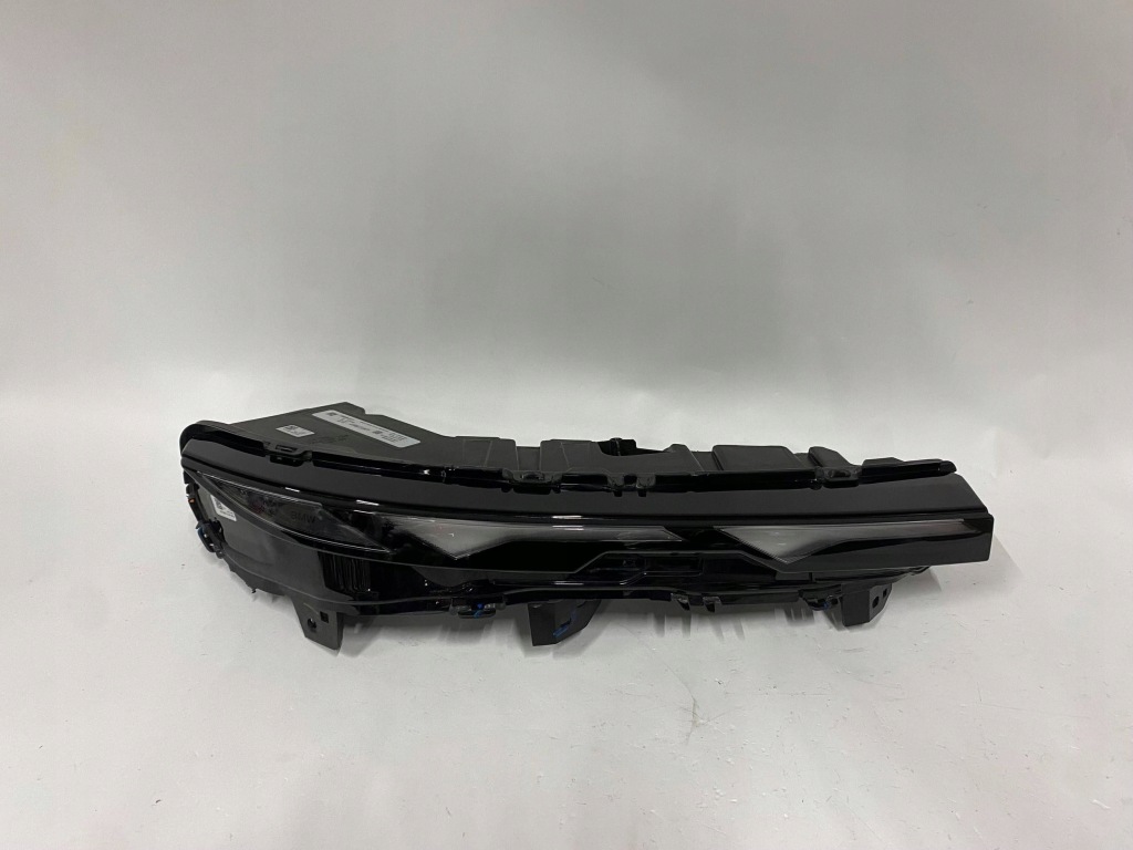 Купить Bmw xm g09 22- фонарь  фара led drl правый  хорошее состояние!