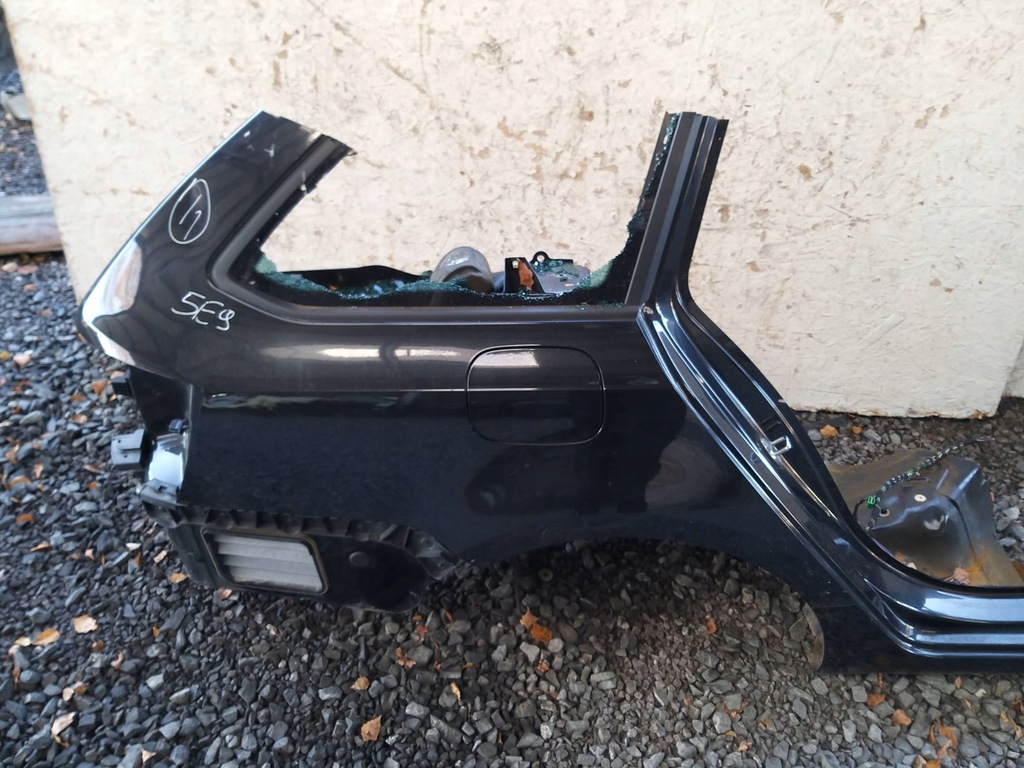 фото №1, Octavia iii kombi крила чверть поріг права задня lf9r