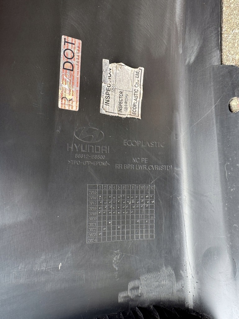 фото №10, Hyundai grand santa fe iii lifting 16- накладка накладка-спойлер бампер задний