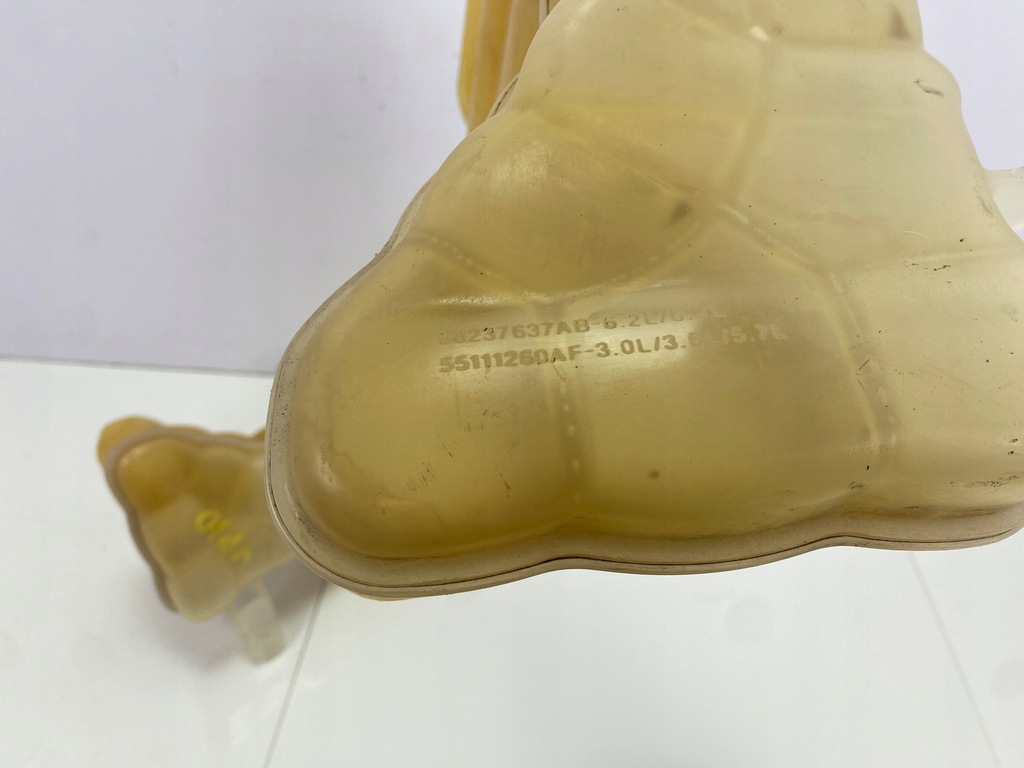 фото №5, Бачок розширювальний dodge challenger charger 2015+