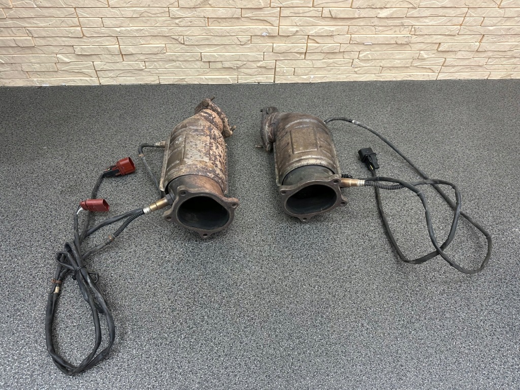 фото №1, Bentley flying spur каталізатор exhaust 3w0131690c / 3w0131690b