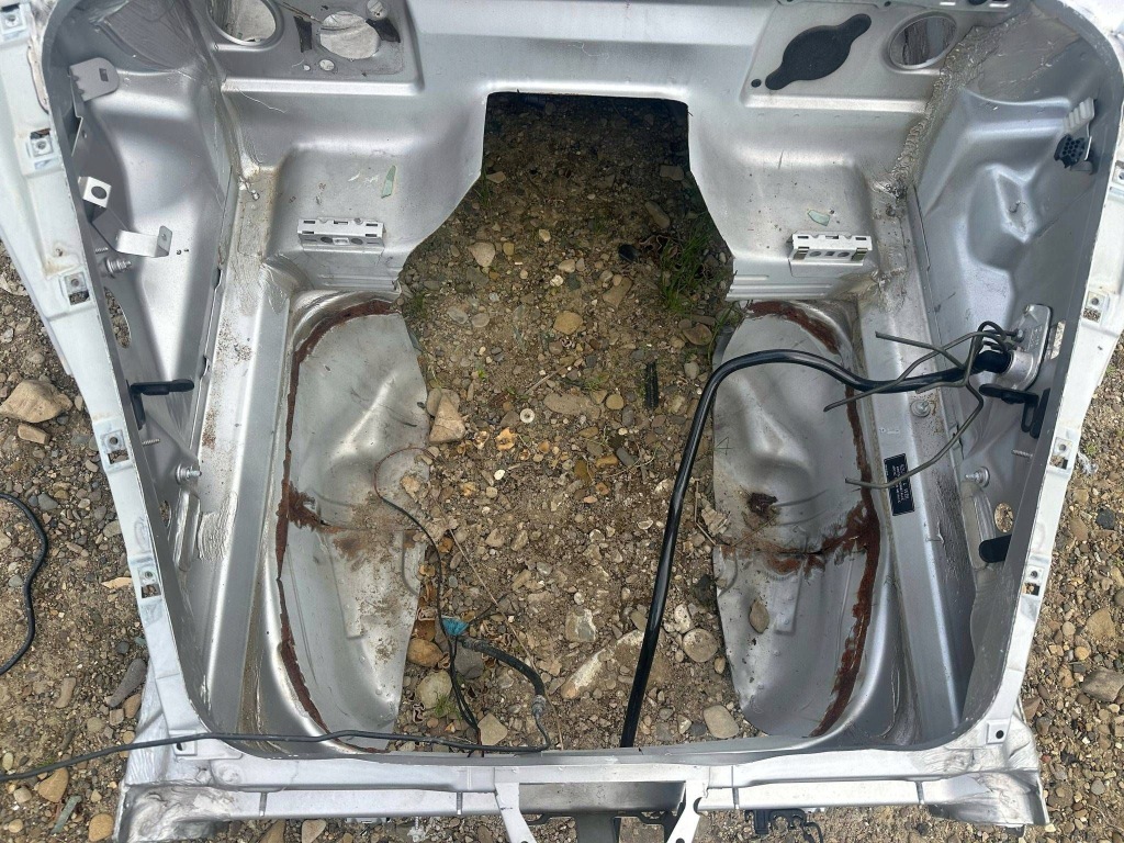 Porsche 911 996 кузов піддон чверть Ціна