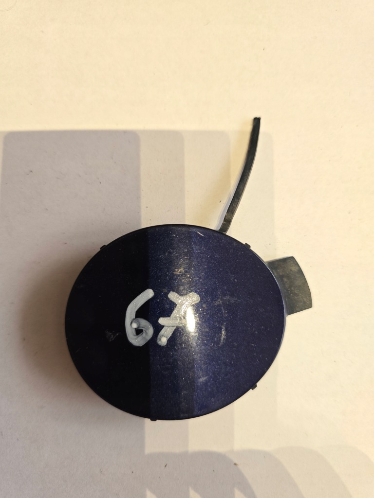 фото №1, Opel adam заглушка бампера перед фаркоп 13355267