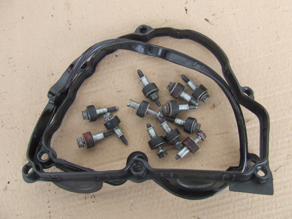 фото №10, Bmw e46 316i 318i n42 n46 кришка клапанів з прокладки