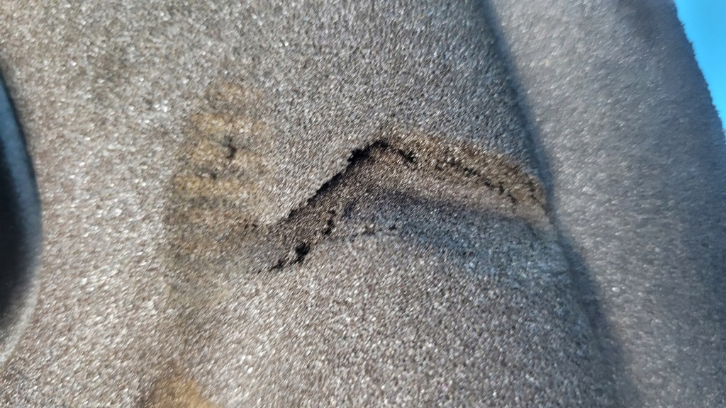 Bmw 5' g31 518d touring 18r шумоизоляция накладка двигателя 8580383 Цена