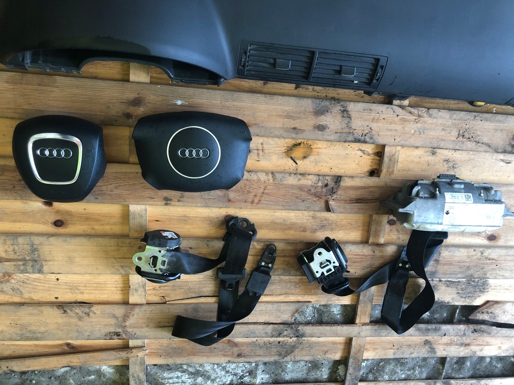 фото №4, Audi a4 b6 b7 приборная панель приборная панель консоль подушка безопасности ремни eur