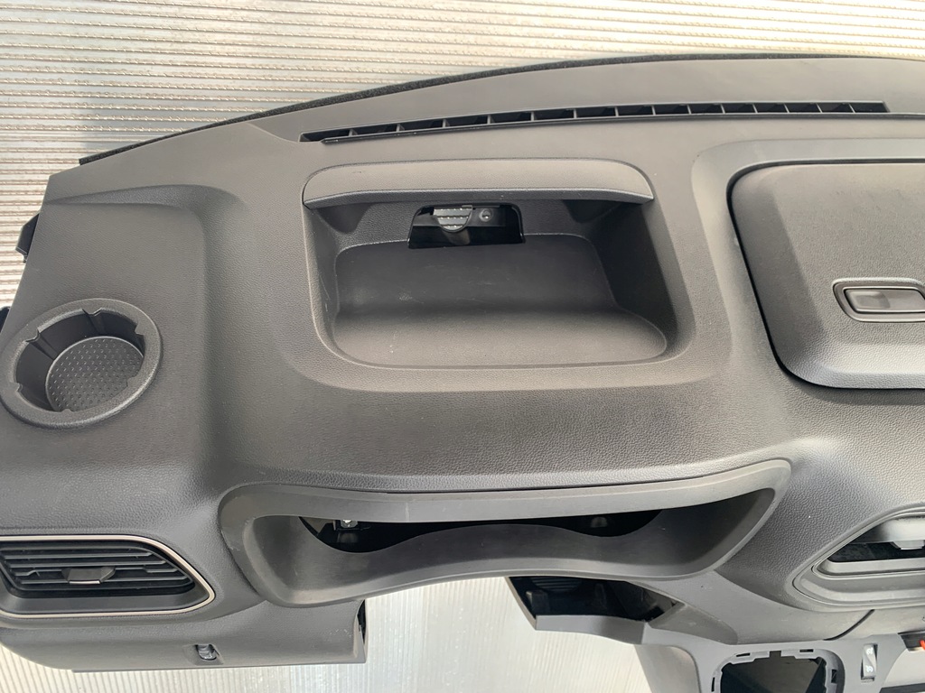 фото №8, Панель приладів консоль master movano