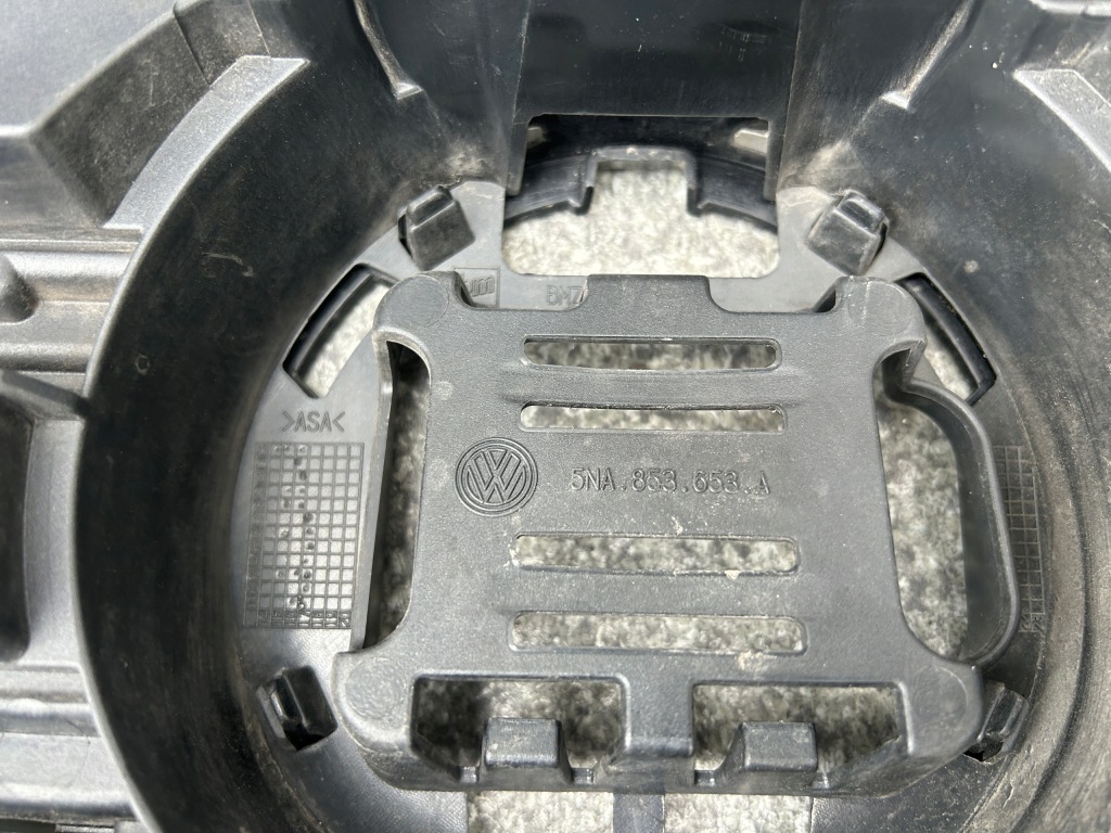 фото №9, Решітка радіатора решітка радіатора vw tiguan ii 5na853653a