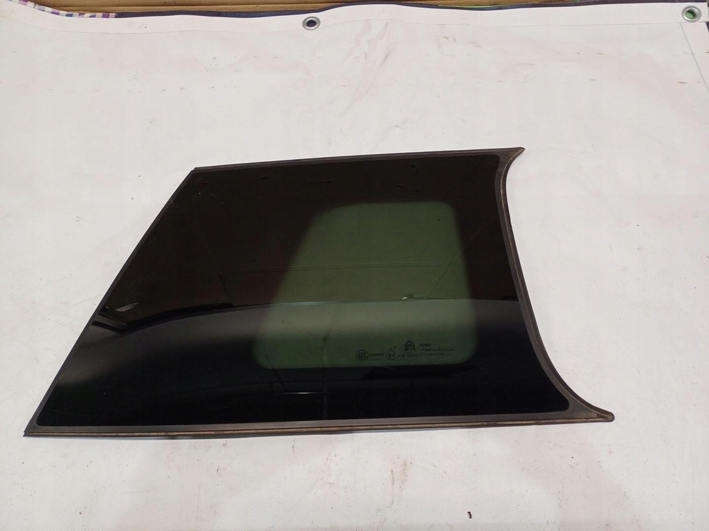 фото №1, Стекло задняя правая кузовная боковая citroen c5 aircross