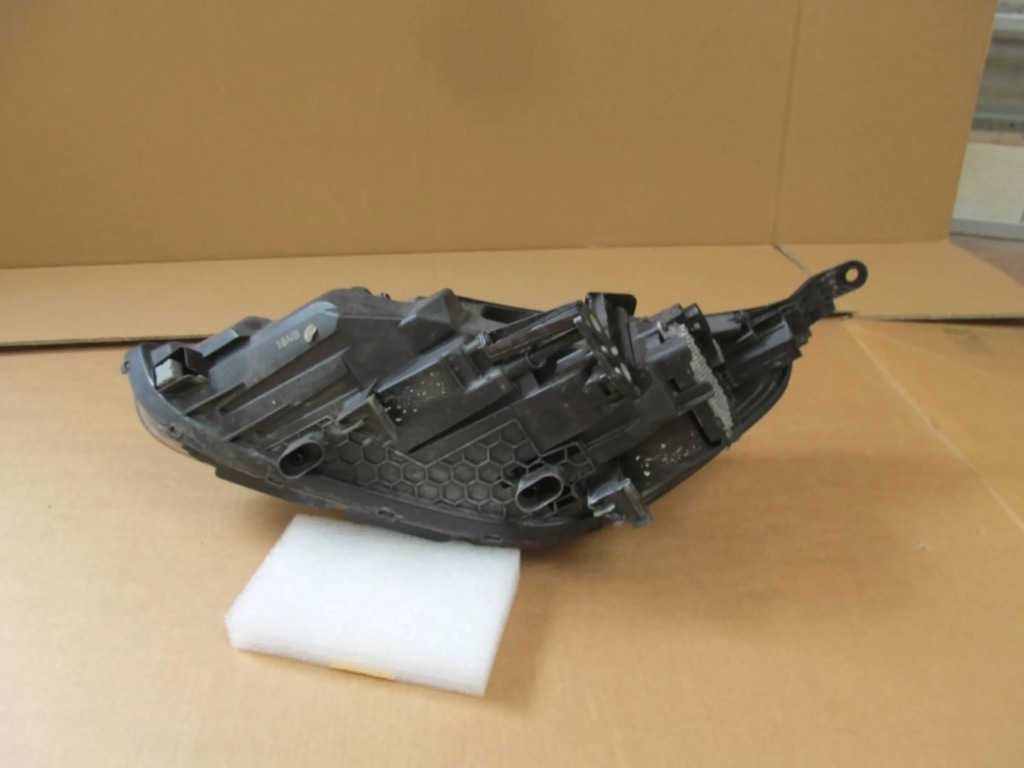 Hyundai i30 17-21 фара фара правая  перед передняя правый  led c408 в Украине