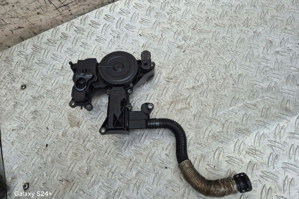 фото №8, Отстойник масла сепаратор seat altea xl 5p5, 5p8 06h103495a 1.8l