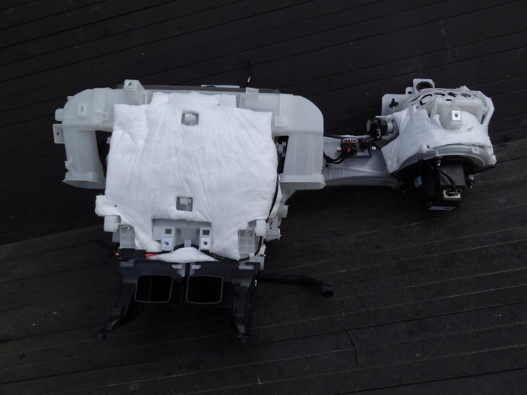 фото №1, Opel grandland x 1,6 thp отопитель климат-контроль