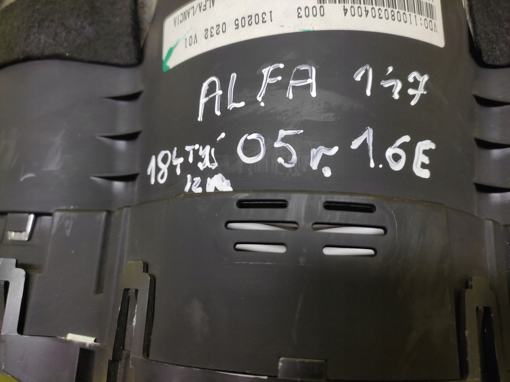 фото №8, Alfa romeo 147 1.6 счетчик приборы 156056616