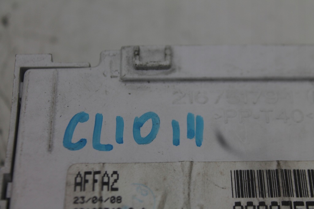 фото №3, Дисплей екран радіо годинник 8200755144a renault clio iii