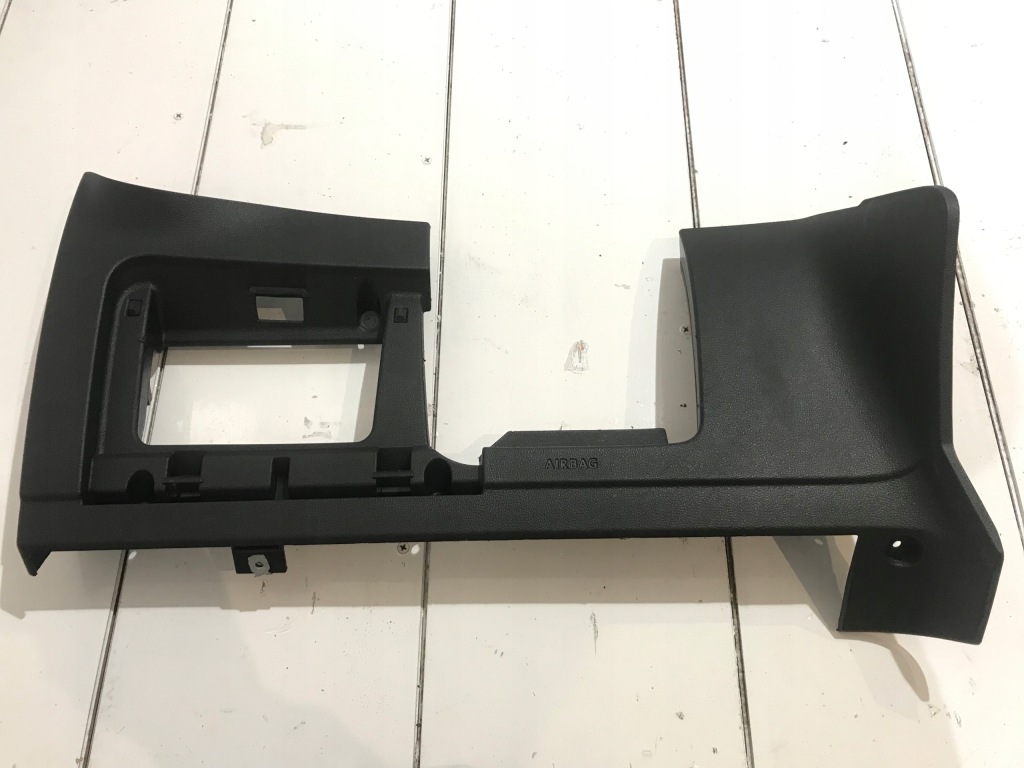 фото №1, Захист панелі vw golf vii 5g1858367