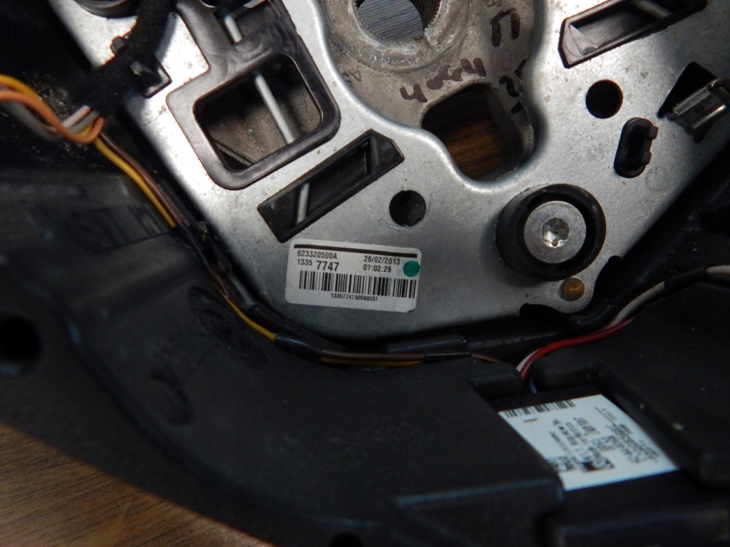 фото №10, Opel adam - воздуховод кожа подогрев oryg