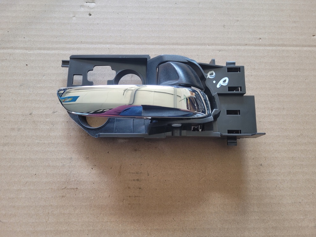 фото №1, Honda hr-v hrv ii 15- ручка внутренняя пассажира правый перед