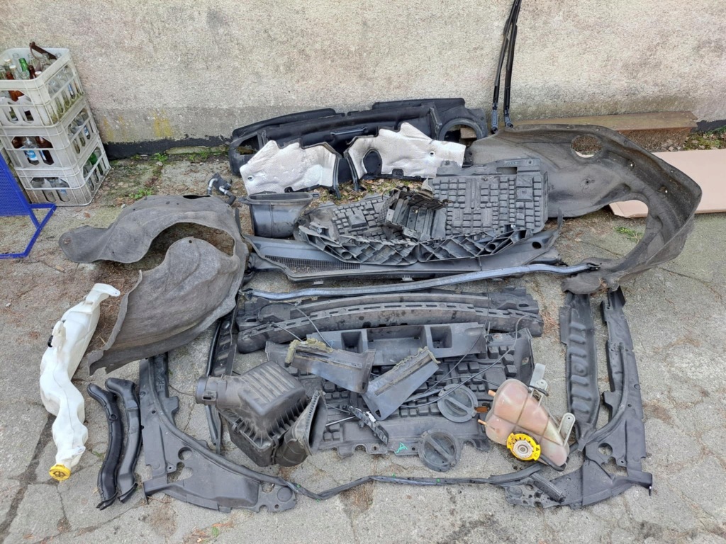 Перед бампер фары капот крылья ремень радиатор jeep grand cherokee wk2 комплект с Разборки