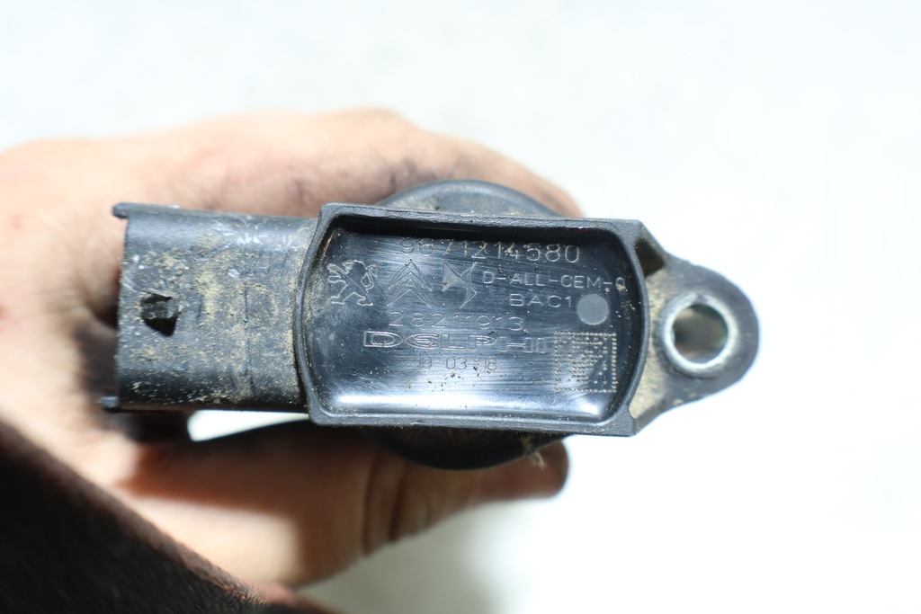 фото №4, Катушка зажигания peugeot 208 i lift 1.2