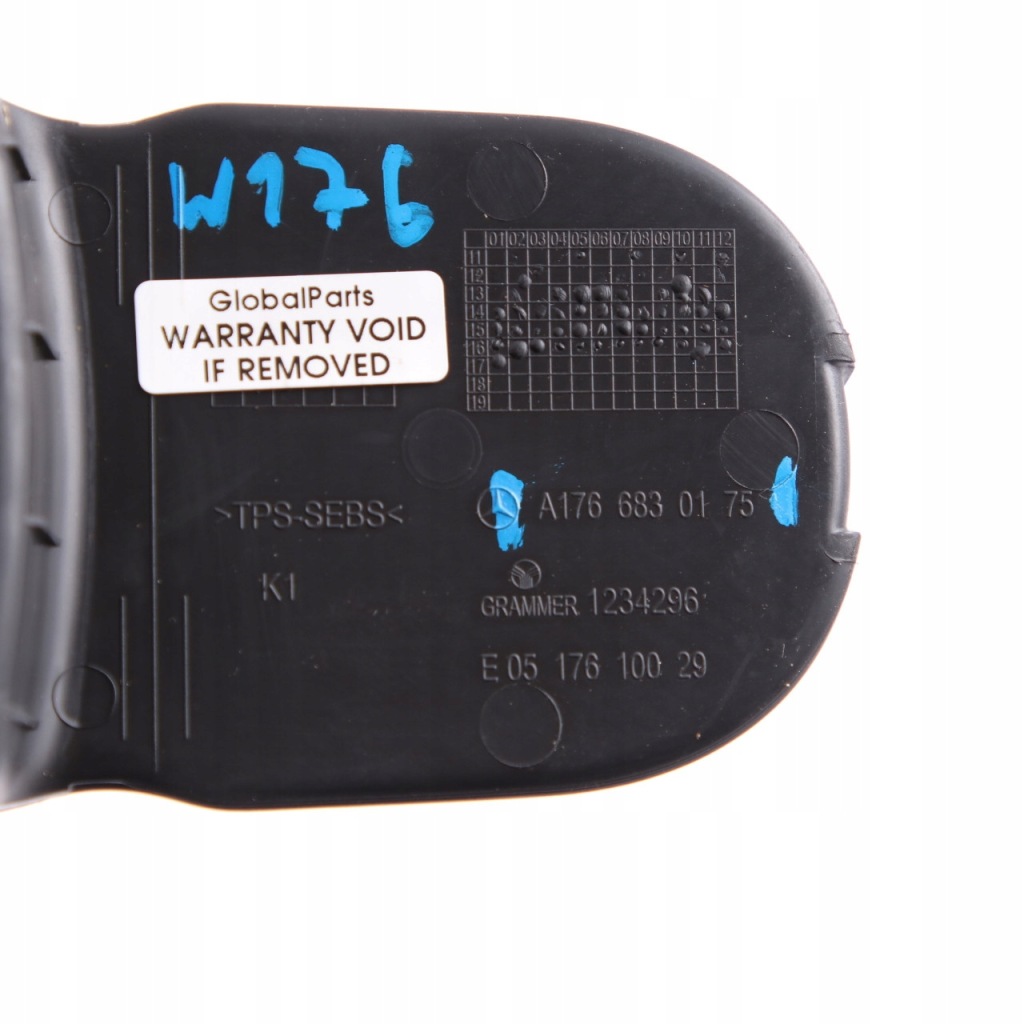 фото №10, Mercedes w176 кронштейн держатель na напитки