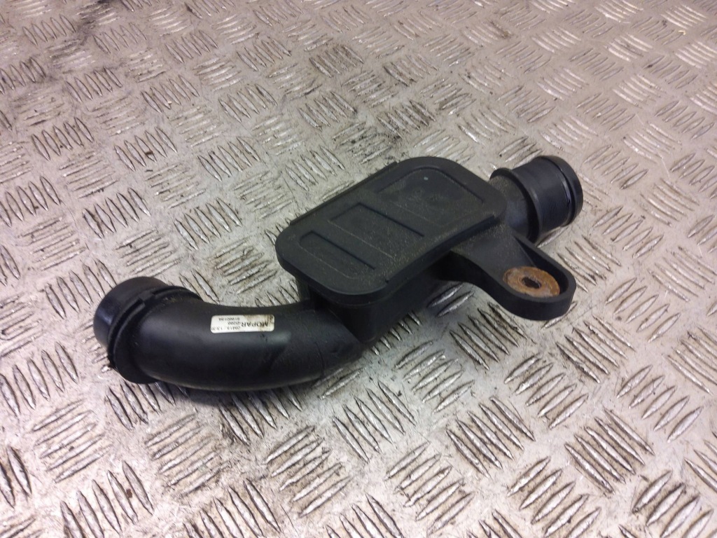 фото №1, Труба пабтрубок  интеркулер jeep renegade 14- 1.4 t-jet 51960154