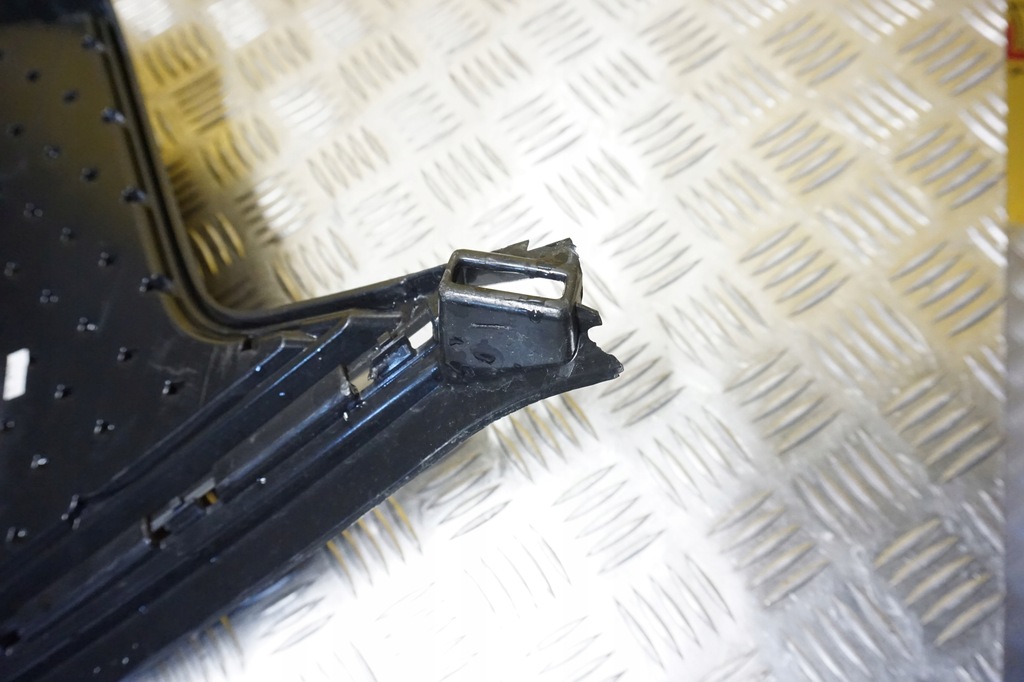 фото №14, Ford explorer 2020 - 2023 решітка радіатора перед решітка радіатора lb5b-8200 usa