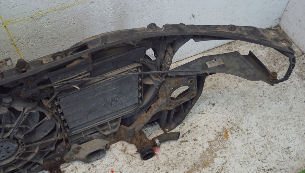 фото №12, Pas передній радіатор audi a4 b7 2.0 tdi