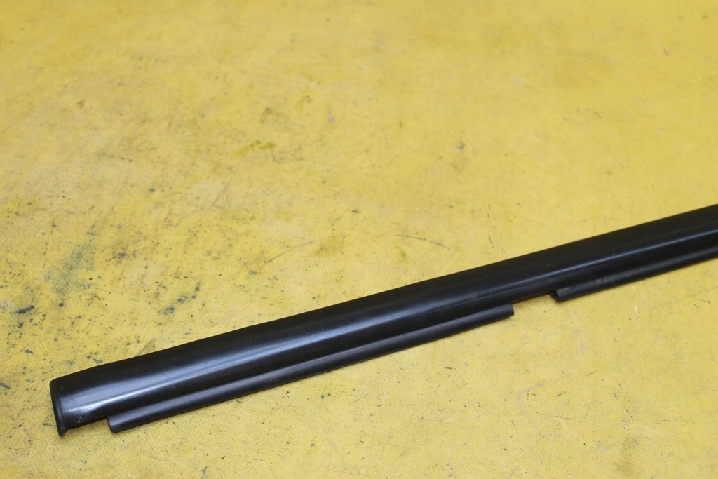 фото №3, Молдинг ущільнювач лівий задня espace iv