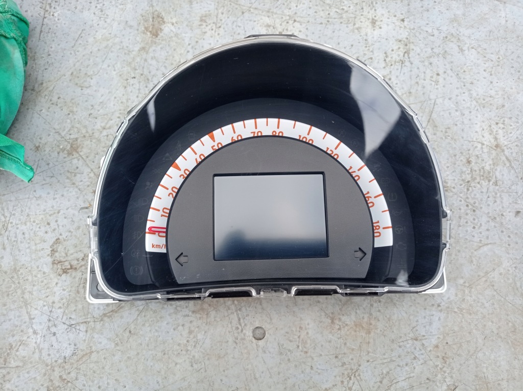 фото №1, Счетчик приборы smart forfour 453 1.0 248213313r