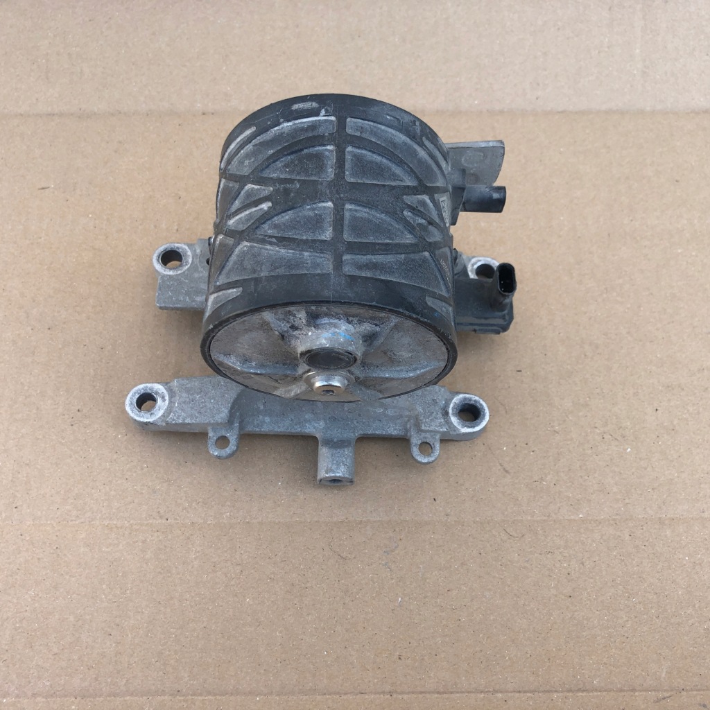 фото №1, Dodge ram 1500 v 19 2019-2024 5.7 4x4 подушка колебаний кронштейн 68290378ab