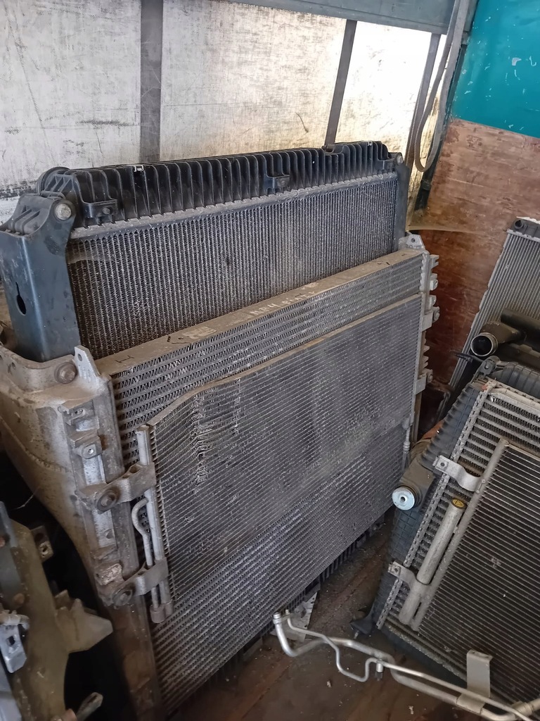 фото №1, Радіатор wody кулер mercedes actros mp4 комплект