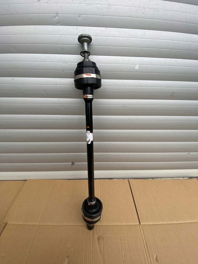 фото №1, Bmw x4 g02 приводной вал левая задняя задняя 8689565 m40dx оригинал