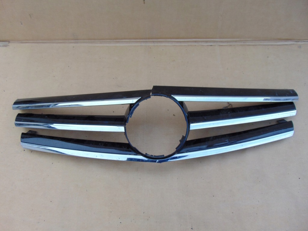 фото №1, Накладки хром решітка mercedes w251 r klasa