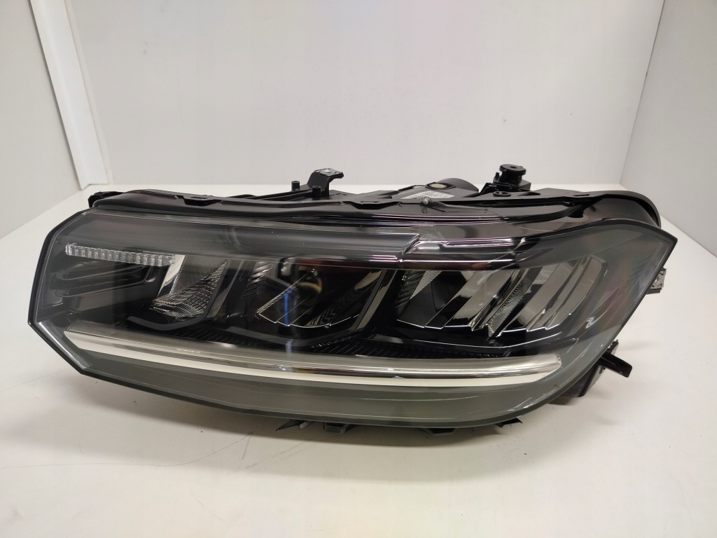 фото №1, Vw t-cross lift led лампа левая idealna