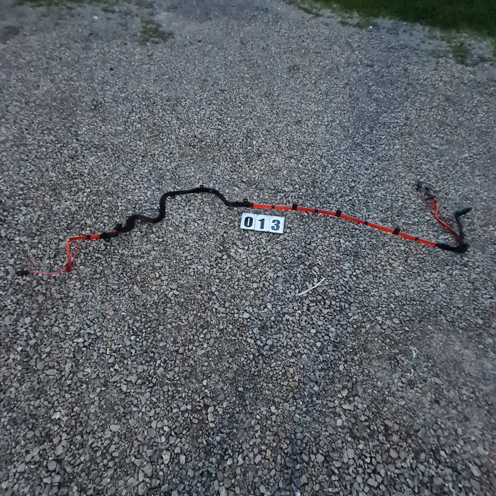 фото №1, Шланг плюсовой bmw 1 f20 9383926 9383927