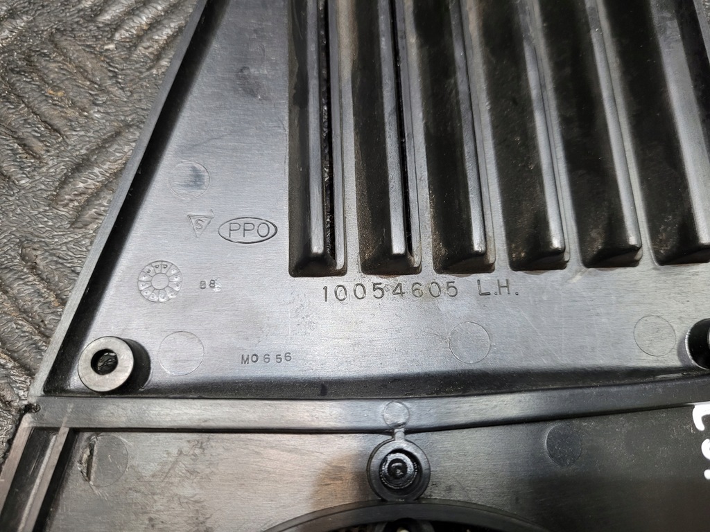 фото №8, Защита динамика кронштейн накладка правая левая chevrolet corvette c4