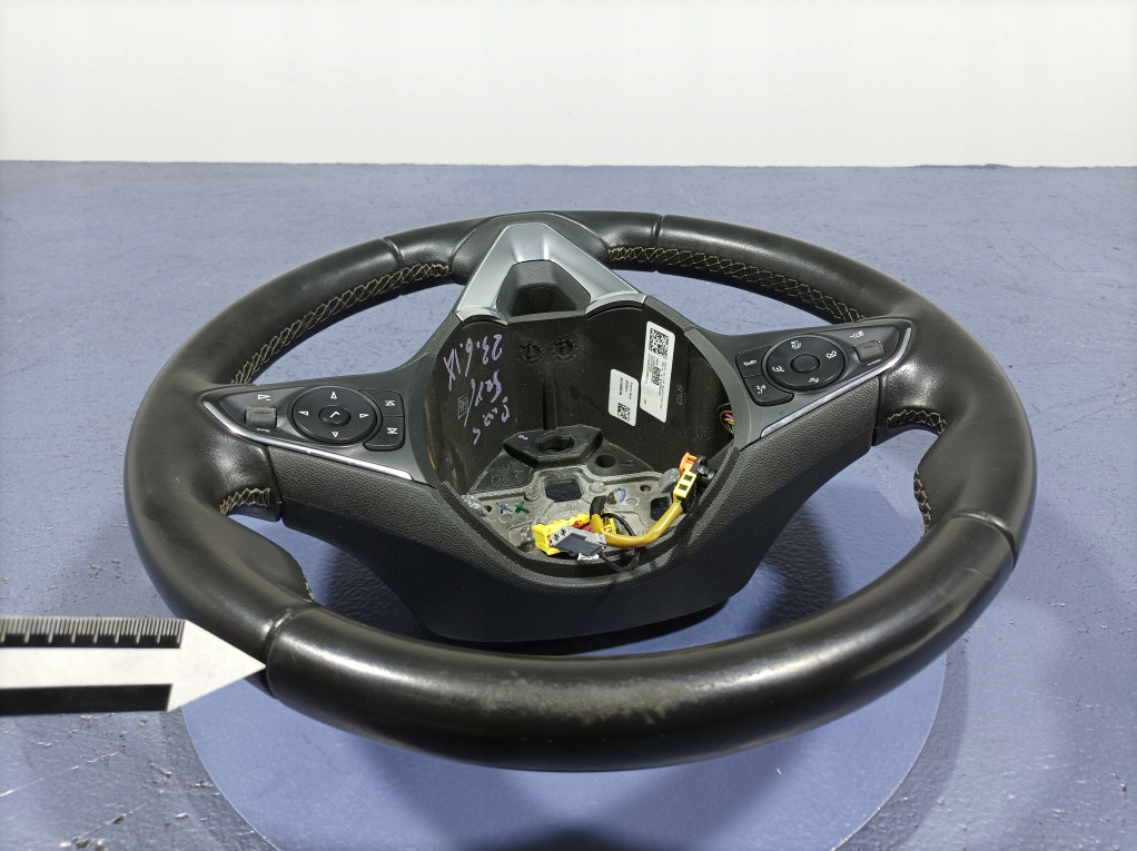 Opel insignia b кермо  багатофункціональний шкіра 39096090 в Україні