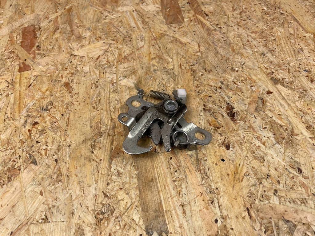 фото №8, Замок крепление засов капот citroen c3 iii 9836186580 2016-