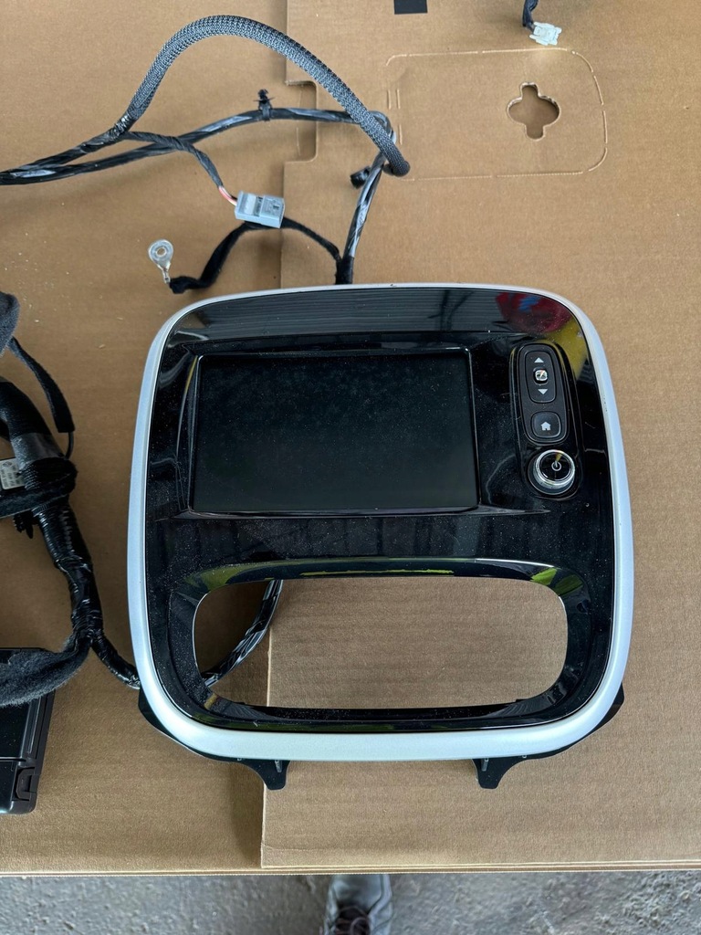 фото №8, Renault trafic iii навигация радио usb 259153035r 281155777r 93462802