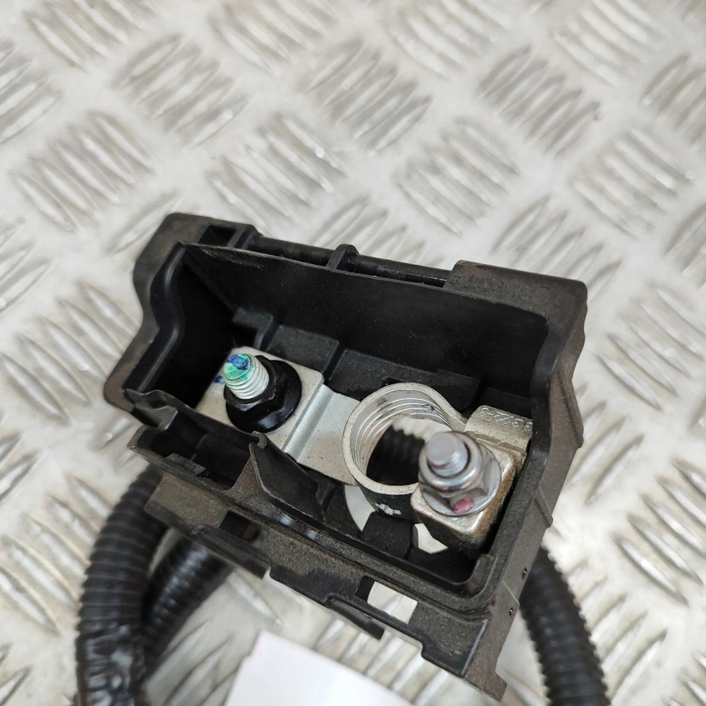 фото №5, Kia ev6 2023 минус / клемма / шланг аккумулятор