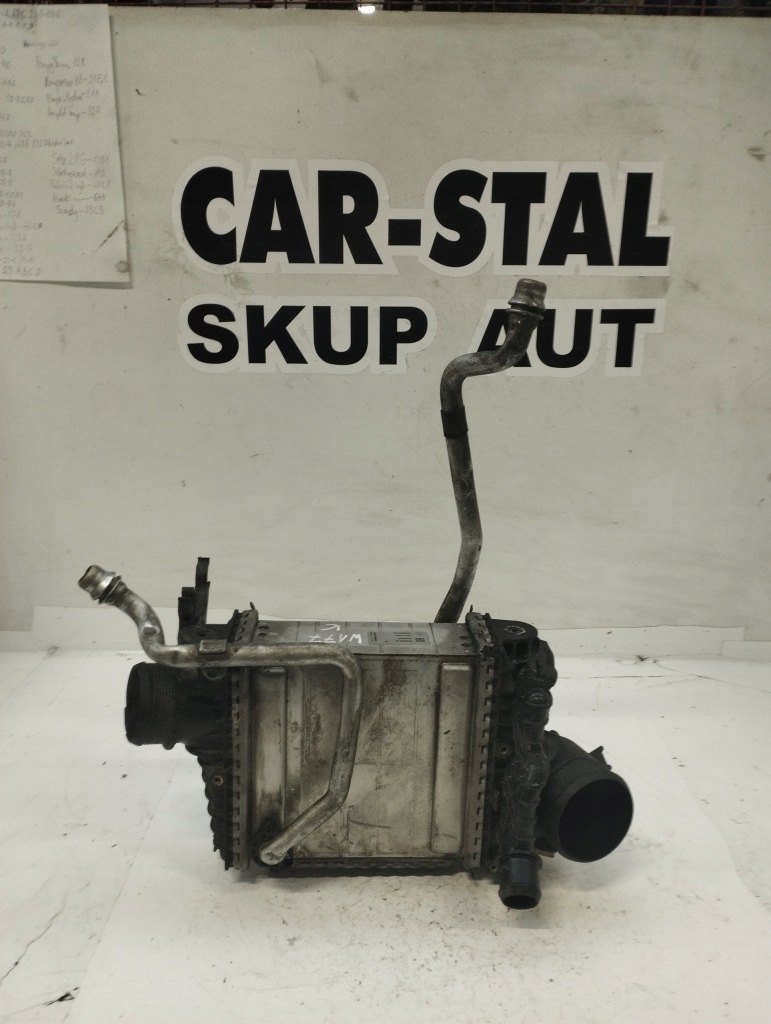 Mercedes a35 w177 amg радиатор воздуха интеркулер a2600903100 Киев