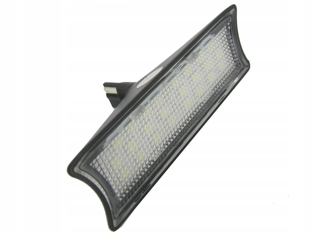 фото №3, Лампа потолочный einparts automotive ep560