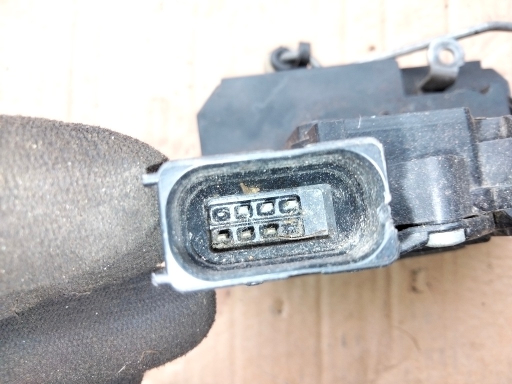 фото №4, Замок дверь правый перед fiat grande punto 51797567