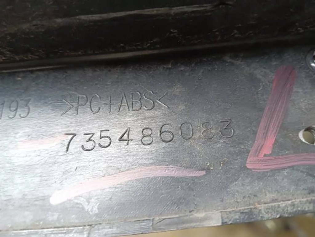 фото №8, M15 lancia ypsilon решітка середня бампер перед