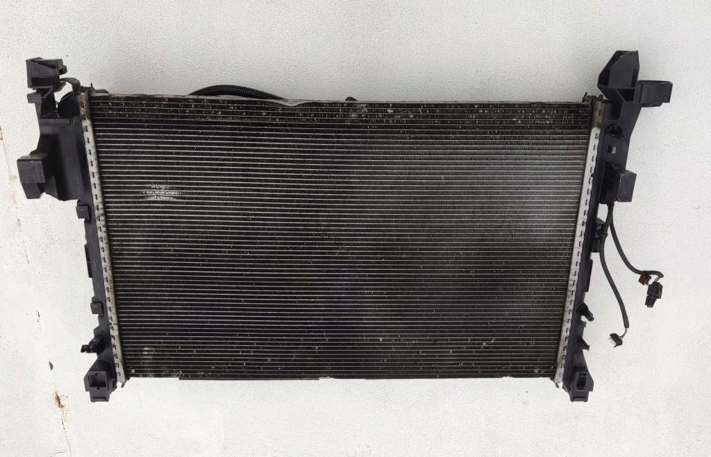 Радіатор води вентилятор корпус trafic iii vivaro b 1.6 dci 2014-2019 Зі Шроту